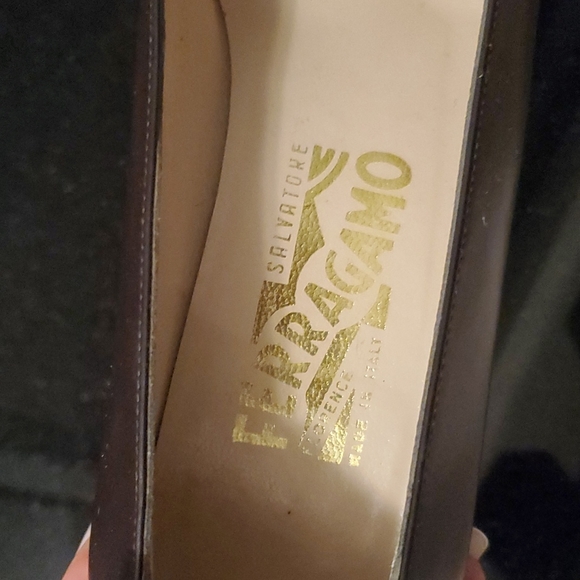 Salvatore Ferragamo brown shoes - Picture 4 of 5